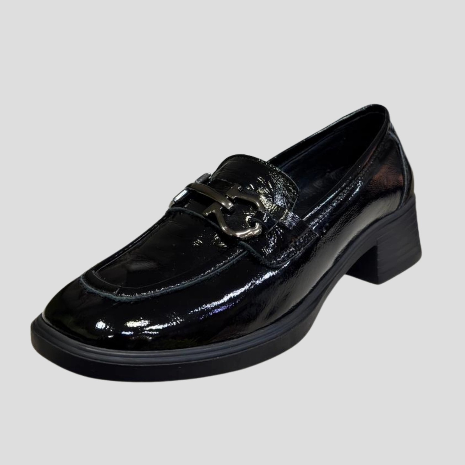 Myfit Shoes 041 Kadın Hakiki Deri Aksesuarlı Kısa Topuk Ayakkabı Siyah Rugan görsel 4