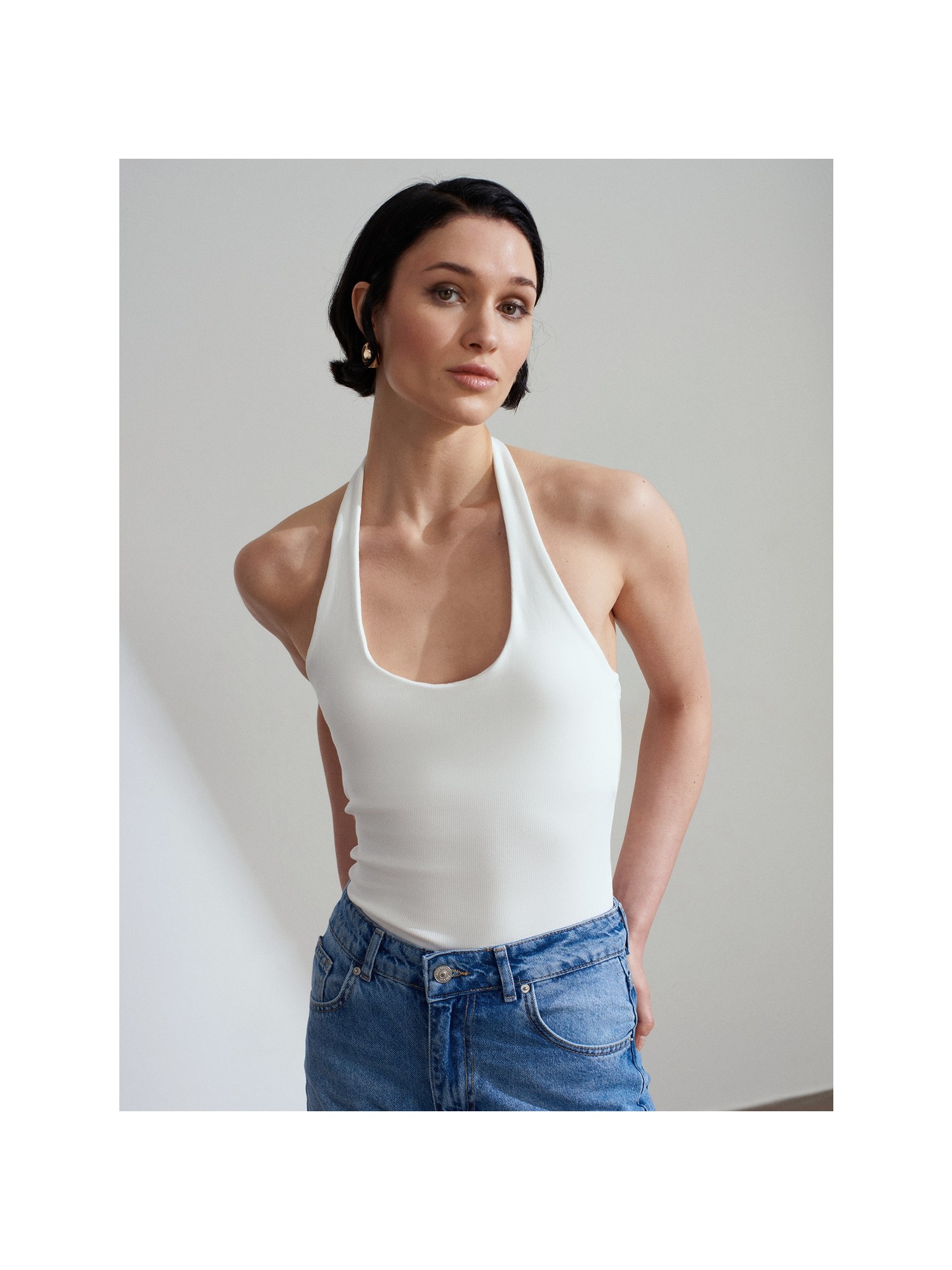 Dilvin 21052 Beyaz Halter Yaka Top Kadın Oversize Kalıp %95 Pamuk Dokuma Kumaş