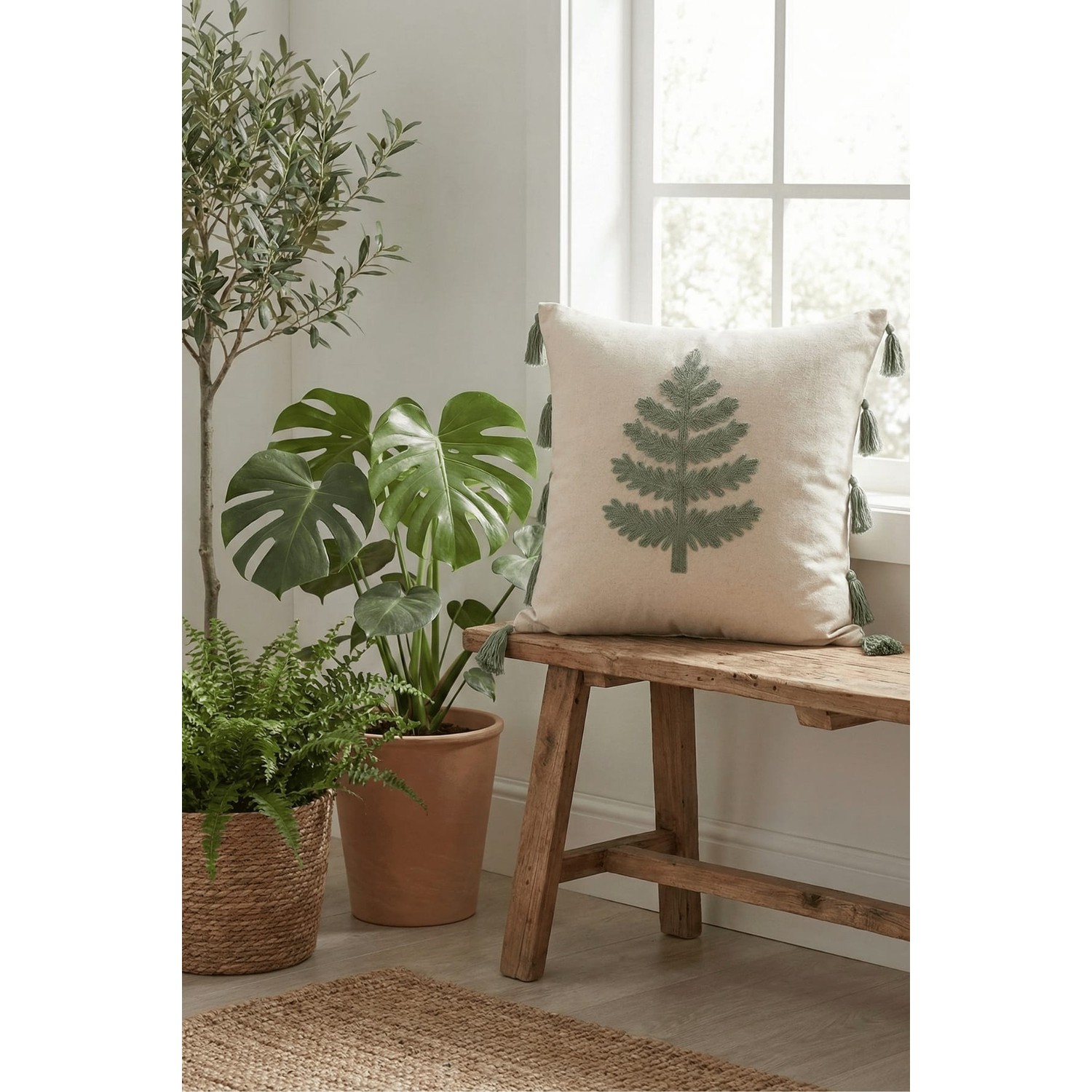 Buldan Natura Ağaç Nakışlı Püsküllü Dekoratif Kırlent Kılıfı – Krem / Kiremit 43×43 cm