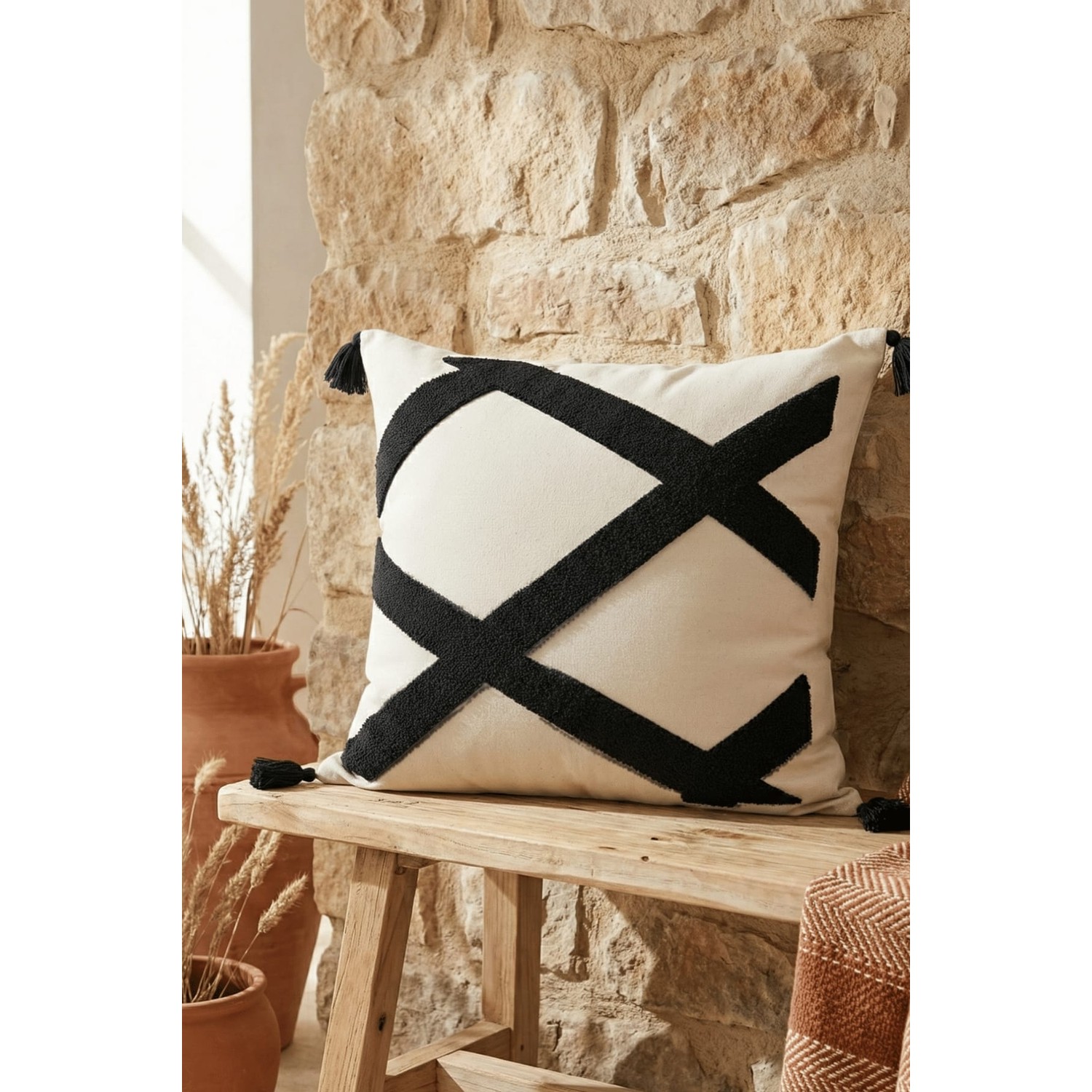Buldan Natura Harmoni Punch Nakışlı Dekoratif Kırlent Kılıfı 43×43 cm 3. görsel