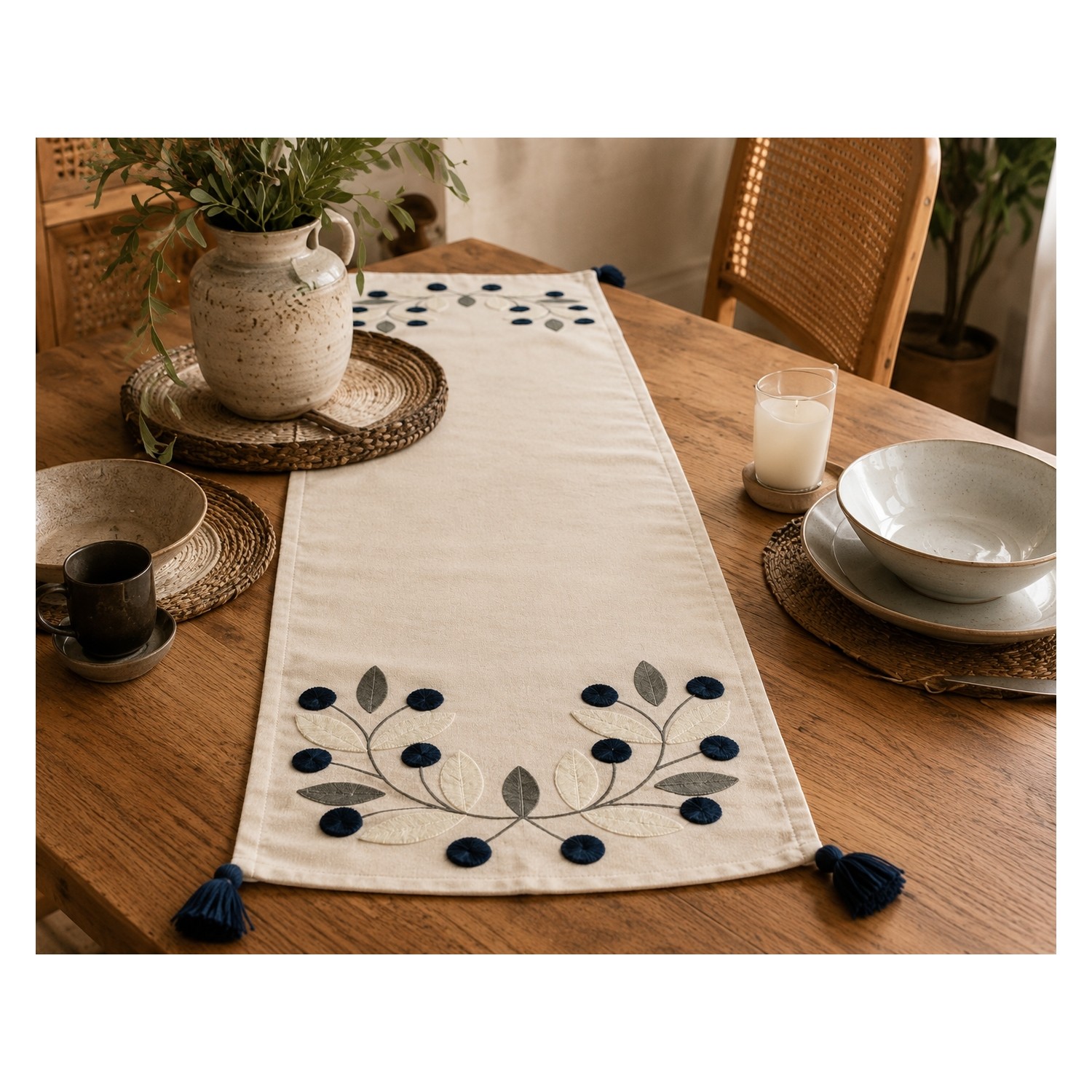 Buldan Natura Papatya Çiçek ve Yaprak Motifli Punch Nakışlı Dekoratif Runner 40×130 cm 4. görsel
