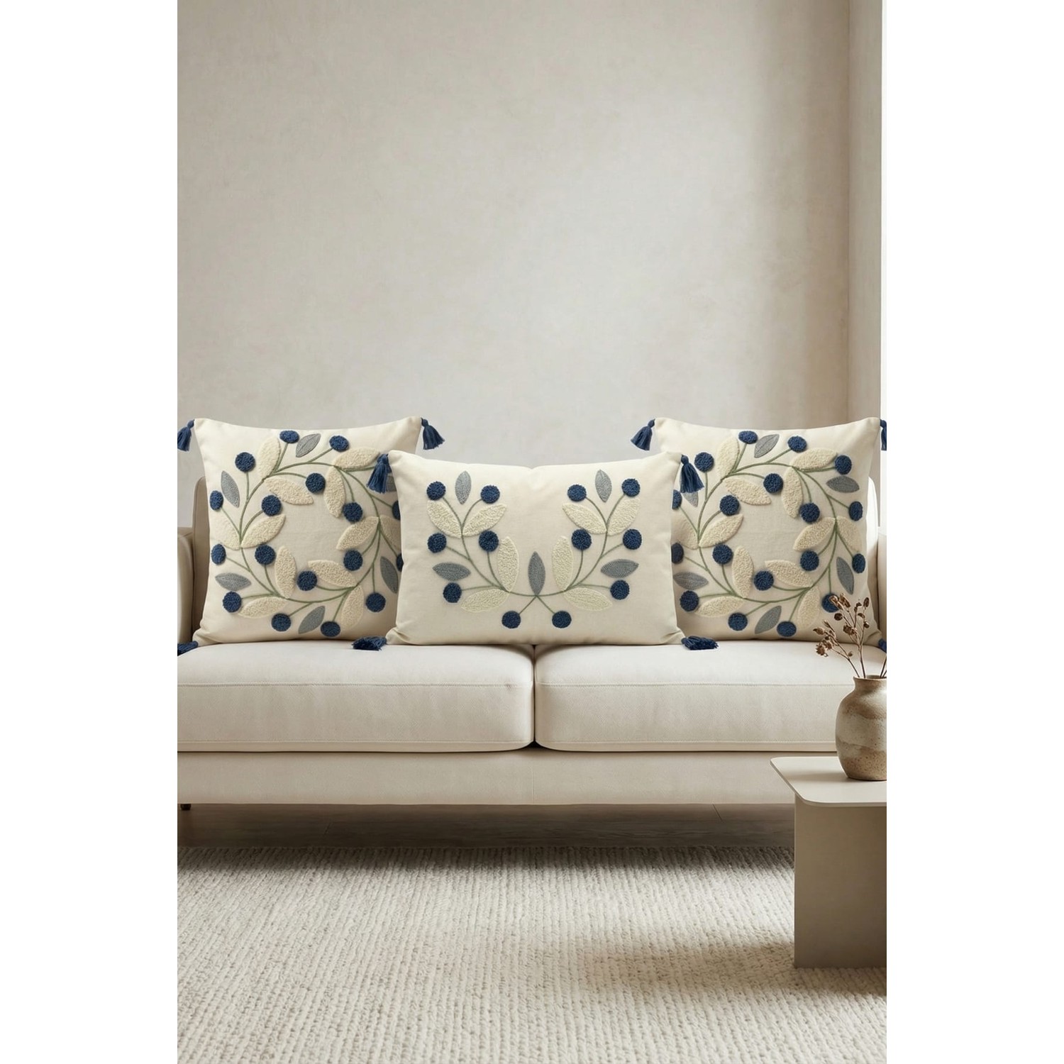 Buldan Natura Papatya 3’lü Punch Nakışlı Dekoratif Kırlent Kılıfı Seti – 2 Adet 42×42 cm Kare + 1 Adet 35×55 cm Dikdörtgen Kırlent Kılıfı 4. görsel