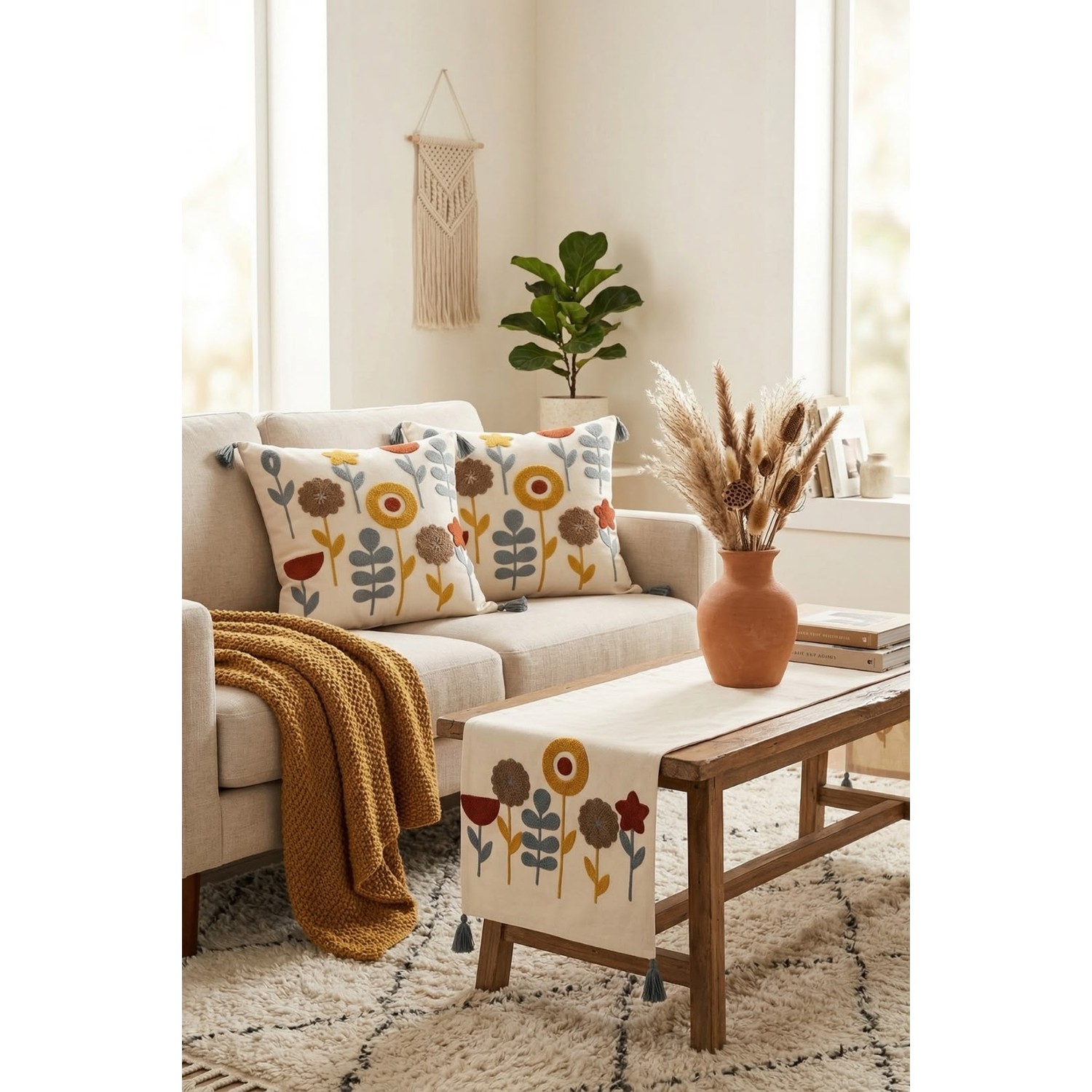 Buldan Natura Yıldız Çiçek Desenli Punch Nakışlı 2 Adet 42×42 cm Kırlent Kılıfı + 40×130 cm Runner 3’lü Set 4. görsel