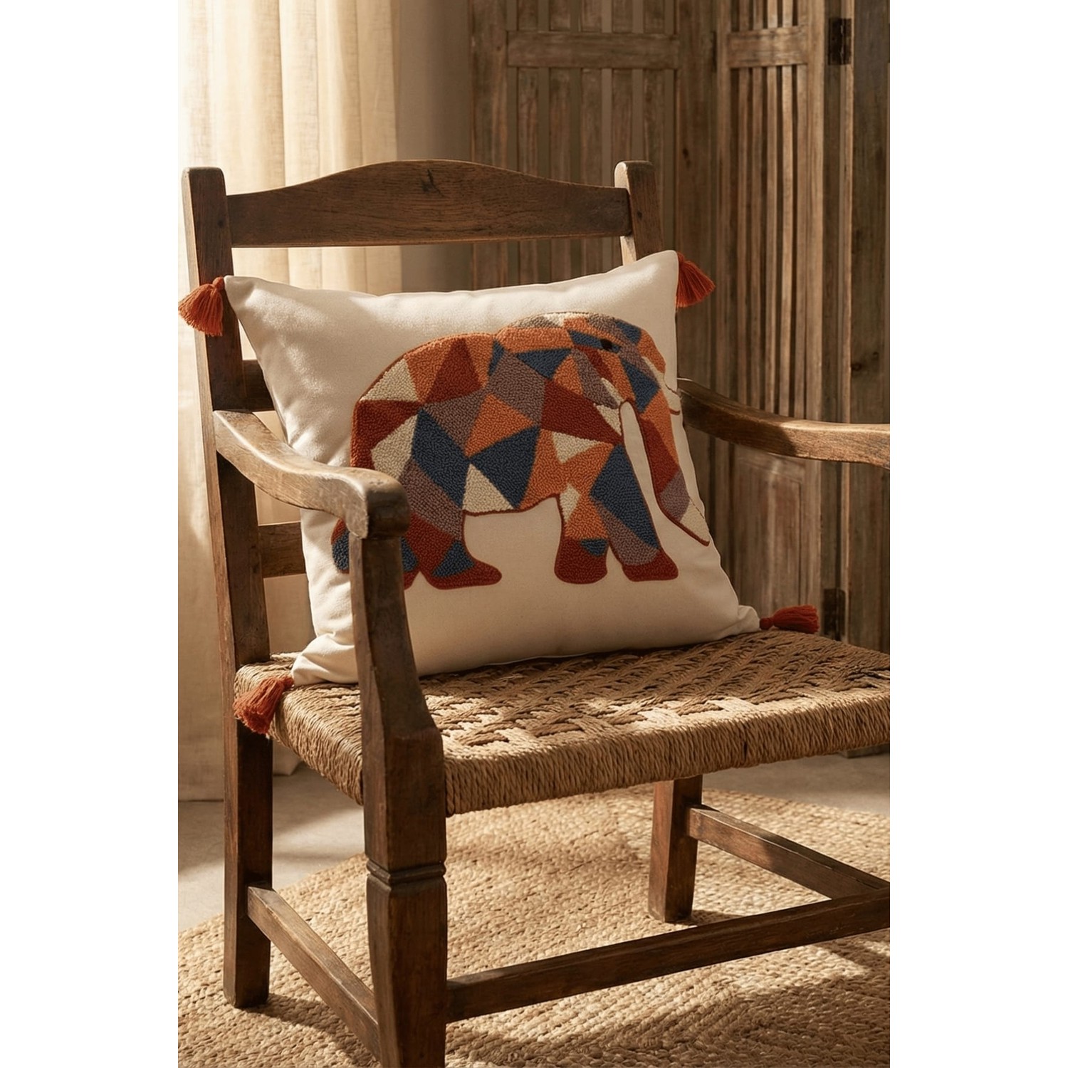 Buldan Natura Fil Geometrik Desenli Punch Nakışlı Dekoratif Kırlent Kılıfı 42×42 cm 🐘