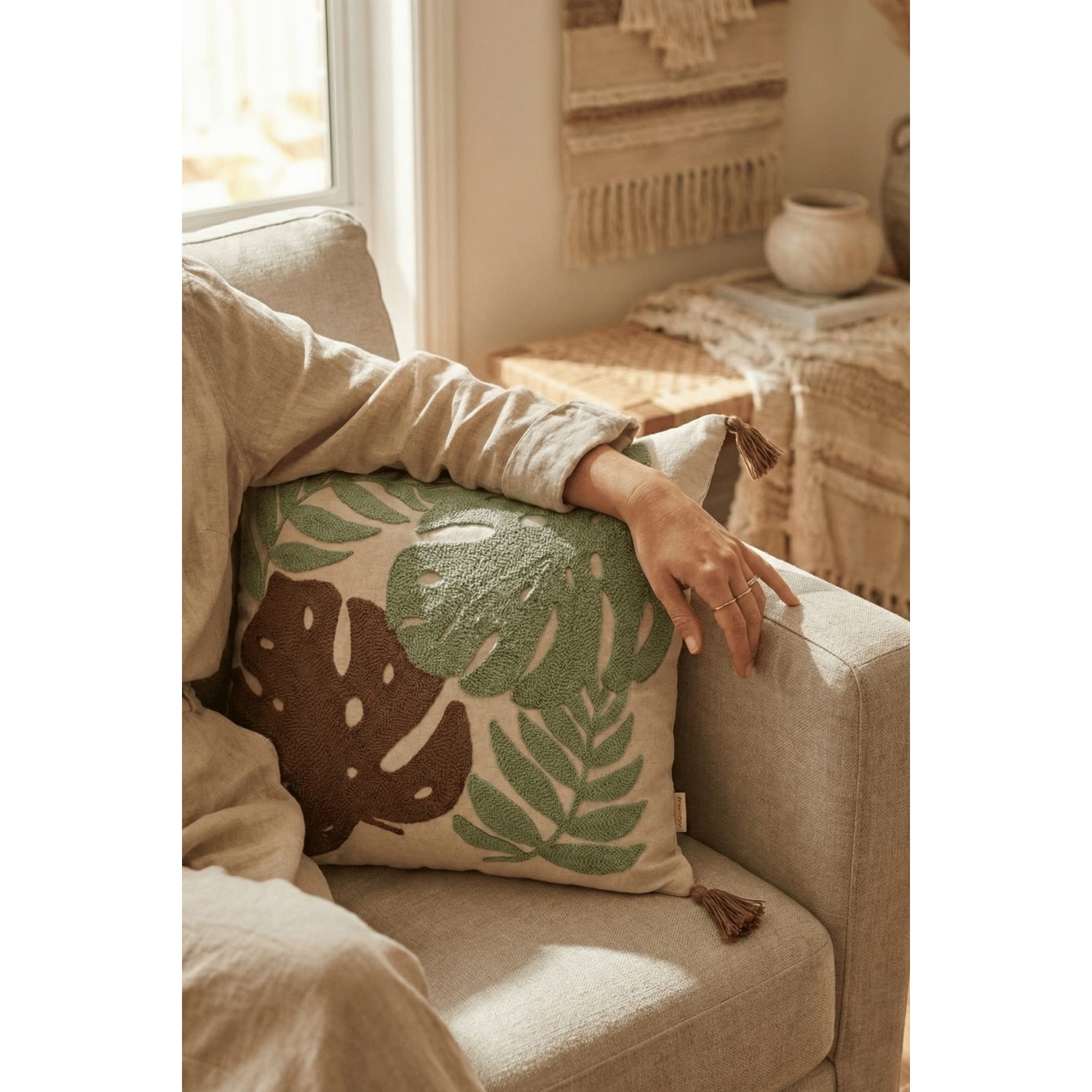 Buldan Natura Deve Tabanı Desenli Punch Nakışlı Dekoratif Kırlent Kılıfı 43×43 cm