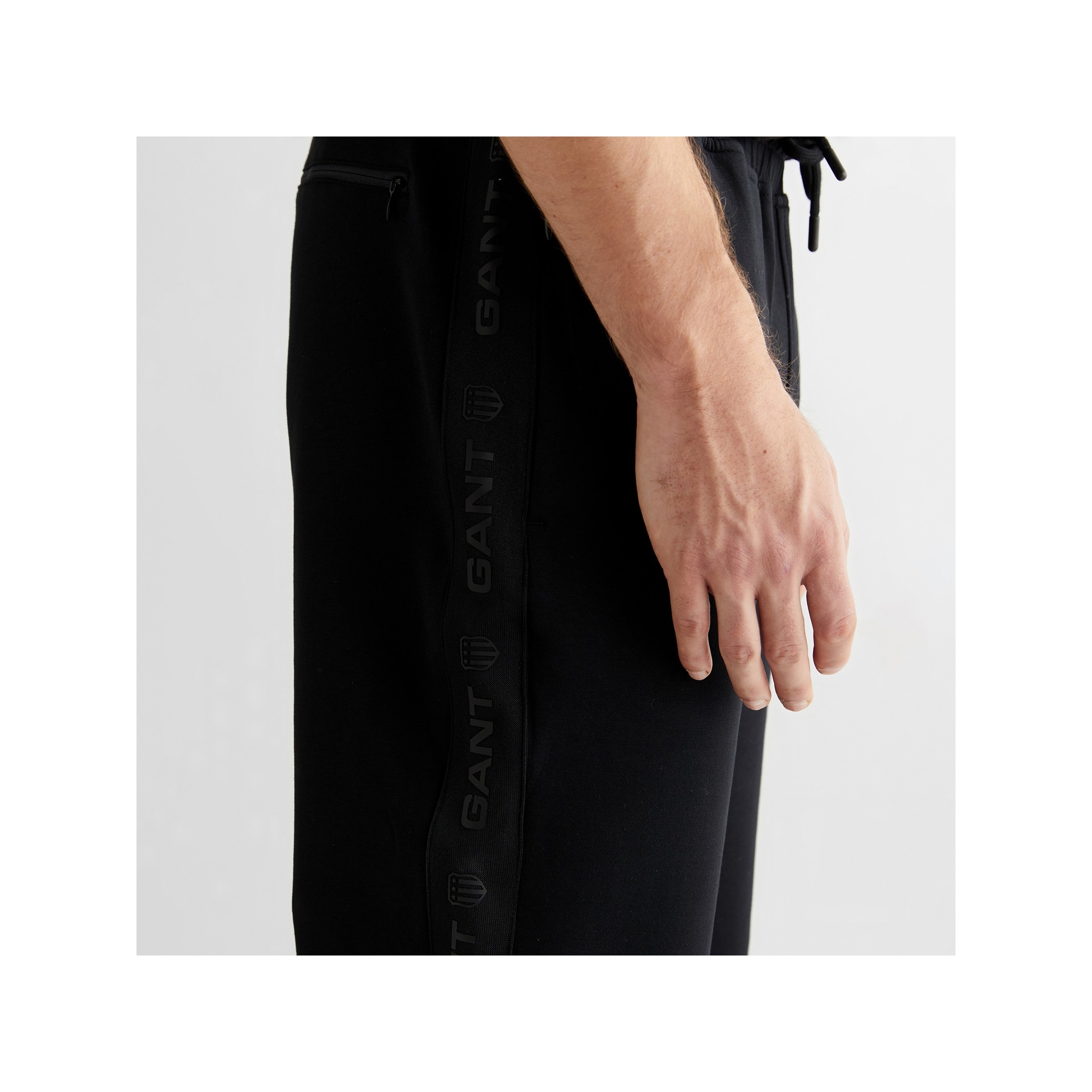 Gant Erkek Siyah Eşofman Altı görsel 5