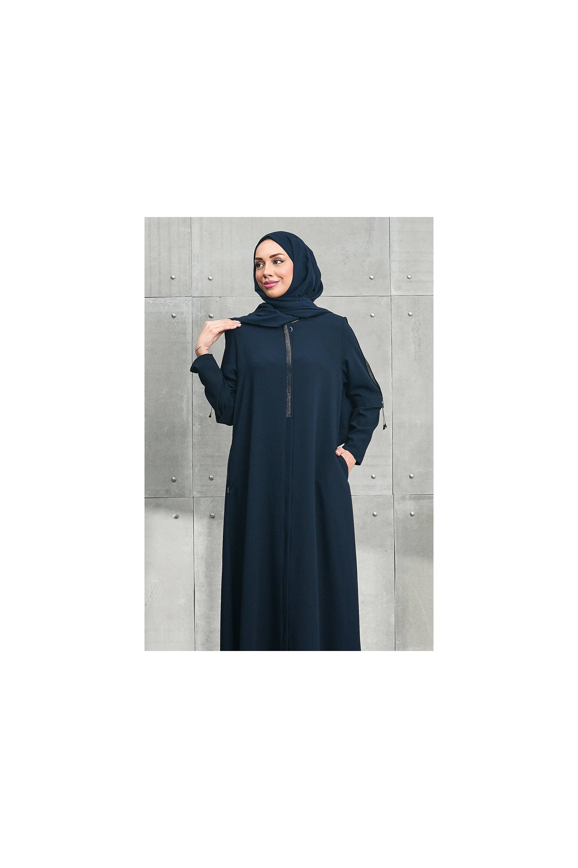 İmaj Butik Siyah Bisiklet Yaka Taşlı Fermuarlı Ferace görsel 2