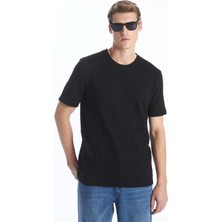 Koor Kumaş Detaylı Erkek T-Shirt
