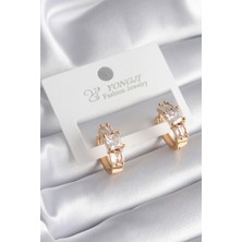 Shopzum Pirinç Gold Renk Kare Zirkon Taşlı Kadın Küpe