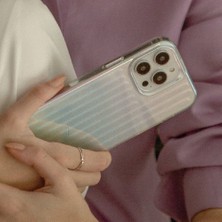 Coehl iPhone 14 Pro Uyumlu Kılıf Parlayan Arka Yüzey Coehl Linear Kapak Yeşil