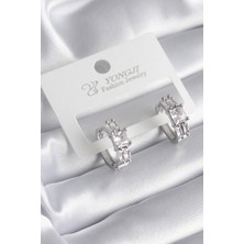 Callerrons Accessories  Pirinç Gümüş Renk Kare Zirkon Taşlı Kadın KÜPEEBJ240217W19507 - EBJ240217W19507