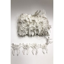 Kırık Beyaz 3 Boyutlu Fiyonklu Şerit