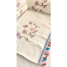 A.Z.H. Annem Çeyizlik 50X90 Cm.  Bukle Dokulu Yeni Trend Kalp ve Çiçek Nakışlı  El, Yüz  Havlusu (3.lü Set)
