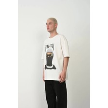 Tarz Yeri Unisex Baskılı Bisiklet Yaka Oversize T-Shirt - Beyaz