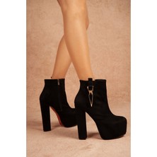 Tarz Topuklar Pedro Triangle Zincirli Siyah Süet Yüksek Topuklu Bot