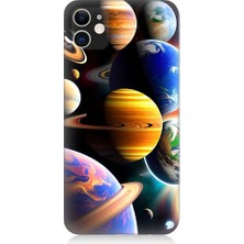 Teknomeg Apple iPhone 12 Uyumlu Uzaydaki Gezegenler Desenli Silikon Kılıf
