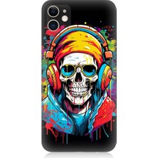 Teknomeg Apple iPhone 11 Uyumlu Müzik Dinleyen Kurukafa Desenli Silikon Kılıf