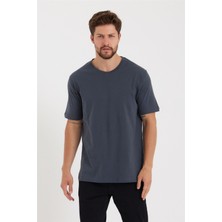 Tarz Cool Erkek V Yaka Slim Fit T-Shirt