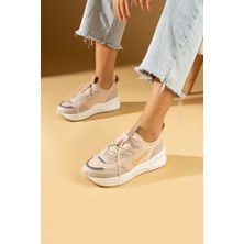 Pembe Potin Kalın Poli Taban Bağcıklı Kadın Rahat Sneaker 36-140-24QUEEN