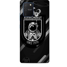 Lopard Samsung Galaxy S10 Lite Kılıf Caliburn 2 Astronaut 1970 Kapak