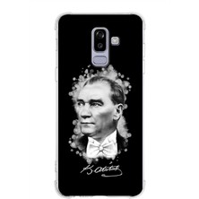 PrintiFy Galaxy J8 (2018) Uyumlu  Köşe Korumalı Antişok Kapak Atatürk Tasarımlı Şeffaf Silikon Kılıf