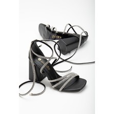 Dilimler Ayakkabı 3 Bantlı Bilek Sargılı Gladyatör Model Siyah Kadın Abiye Ayakkabı