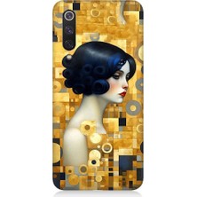 Teknomeg Xiaomi Mi 9se Uyumlu Altın Desnlerle Kadın Desenli Silikon Kılıf