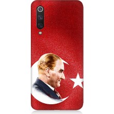 Teknomeg Xiaomi Mi 9se Uyumlu Bayrak ve Mustafa Kemal Atatürk Desenli Silikon Kılıf