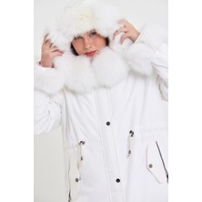 Nero Leather Fur Kadın Parka Su Geçirmez Kumaş (Beyaz Kumaş - Beyaz Tüy)