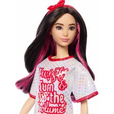 Barbie Fashionistas Büyüleyici Parti Bebeği HRH12