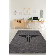 Homshtag Last Of Us Atesböceği Halısı Siyah Gri Renk Halı Last Of Us Dizisi Sever Halısı Modern Halı