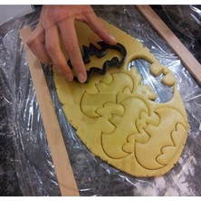 Bi'şeyler Sepeti Batman Kurabiye Kalıbı