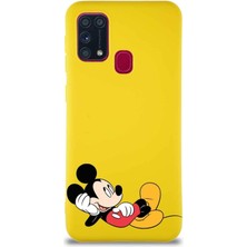 Printify Samsung Galaxy M31 Soft Premier Kapak Mickey Mouse-F Tasarımlı Silikon Kılıf - Sarı