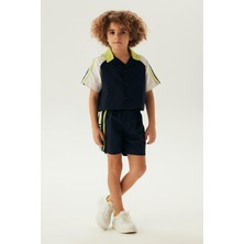 Nebbati Erkek Çocuk Lacivert Şort Pratik Cepler ve Standart Kalıp ile Rahat Kullanım