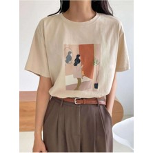 Black Sokak Blacksokak Kadın Bej Kadın Figür Baskılı Oversize Bisiklet Yaka Tshirt