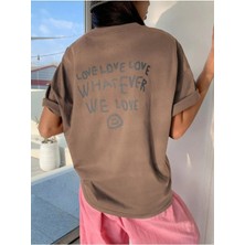 Black Sokak Blacksokak Kadın Açık Kahverengi Love Love Love Baskılı Oversize Bisiklet Yaka Tshirt