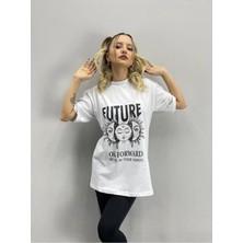 Black Sokak Blacksokak Kadın Beyaz Future Baskılı Oversize Bisiklet Yaka Tshirt