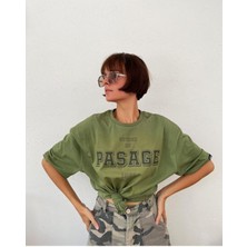 Black Sokak Kadın Haki Passage Baskılı Oversize Bisiklet Yaka Tshirt