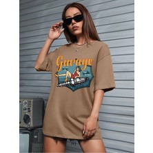 Black Sokak Blacksokak Kadın Camel Garage Baskılı Bisiket Yaka Tshirt