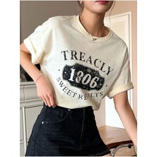 Black Sokak Blacksokak Kadın Krem Treacly 1806 Baskılı Oversize Bisiklet Yaka Tshirt