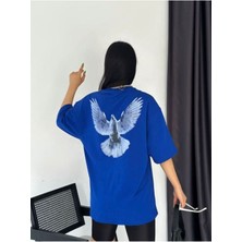 Black Sokak Kadın Mavi Kuş Oversize Bisiklet Yaka Tshirt