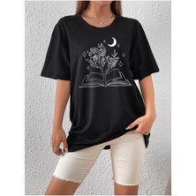 Black Sokak Blacksokak Kadın Siyah Kitap Baskılı Oversize Bisiklet Yaka Tshirt