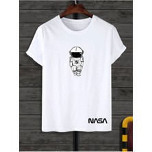 Black Sokak Unisex Beyaz Nasa Astronaut Baskılı Tshirt