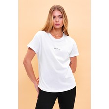 Vena Kadın Mini Vena Logo Baskılı Beyaz Regular Fit T-Shirt