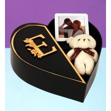 Giftstime Kişiye Özel Baş Harf Tasarımlı Kalp Kutu ve Peluş Ayıcık Anahtarlık Çerçeve Sevgiliye Özel