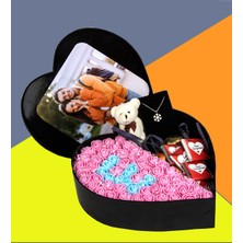 Giftstime Kalp Kutu Baş Harfli Fotoğraflı Kalp Kutu Çiçek Çikolata Buketi Ayıcık Anahtarlık Kolye