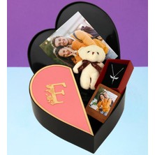 Giftstime Kişiye Özel Baş Harf Tasarımlı Kalp Kutu ve Peluş Ayıcık Anahtarlık Çerceve ve Melek Kolye