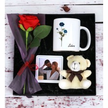 Giftstime Öğretmen Tasarımlı Kupa Bardak Fotoğraflı Çerçe Ayıcık Anahtarlık Gül Demeti Seti