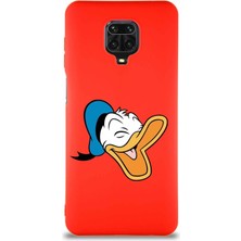 PrintiFy Xiaomi Redmi Note 9s Soft Premier Kapak Donald Duck-E Tasarımlı Silikon Kılıf - Kırmızı