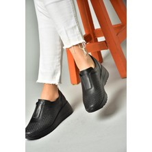 Fox Shoes S540045503 Siyah  Deri Günlük Kadın Ayakkabı